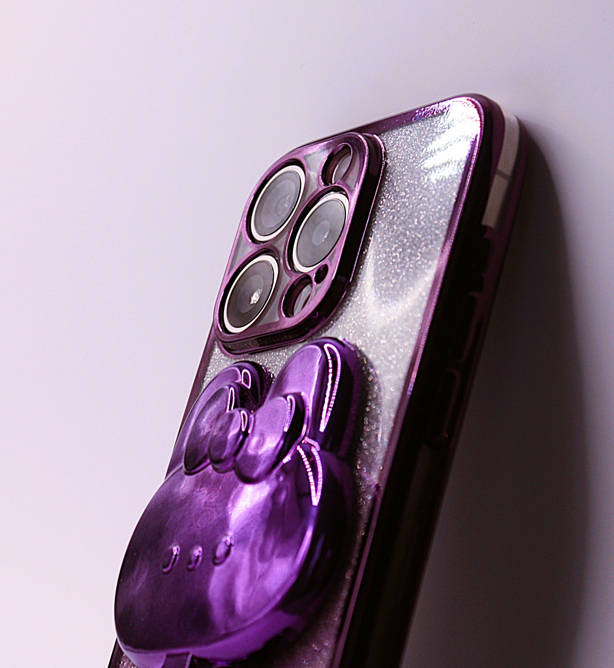 Cute Cat iPhone Cover med Glitter, Holder og Indbygget Makeupspejl – iPhone 12–16 Pro - Lilla